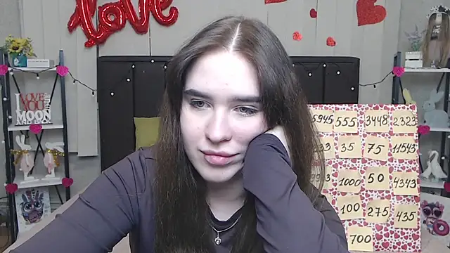 Snapshot of LauraHlot chatting on 03-12-25, 03:40 LauraHlot online show from 03-12-25, 03:40