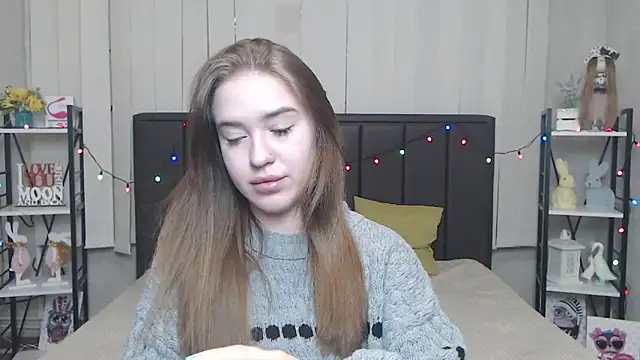 Snapshot of LauraHlot chatting on 09-10-25, 05:51 LauraHlot online show from 09-10-25, 05:51