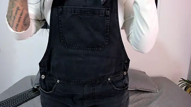 Snapshot of Sofia__rivera chatting on 02-04-25, 08:06 Sofia  rivera online show from 02-04-25, 08:06