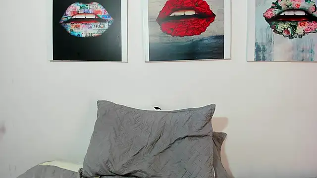 Snapshot of Sofia__rivera chatting on 02-22-25, 10:42 Sofia  rivera online show from 02-22-25, 10:42