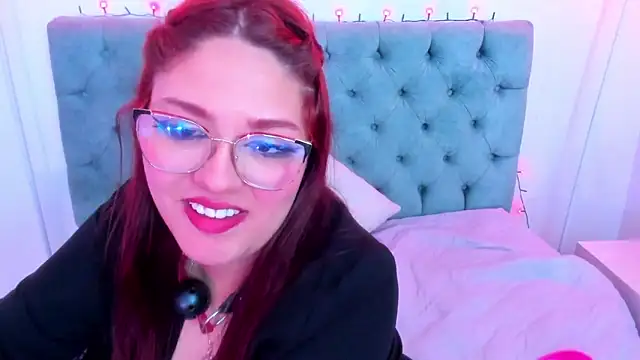 Snapshot of Camiila_Osorio chatting on 01-25-25, 07:17 Camiila Osorio online show from 01-25-25, 07:17