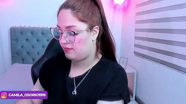 Snapshot of Camiila_Osorio chatting on 01-28-25, 09:41 Camiila Osorio online show from 01-28-25, 09:41