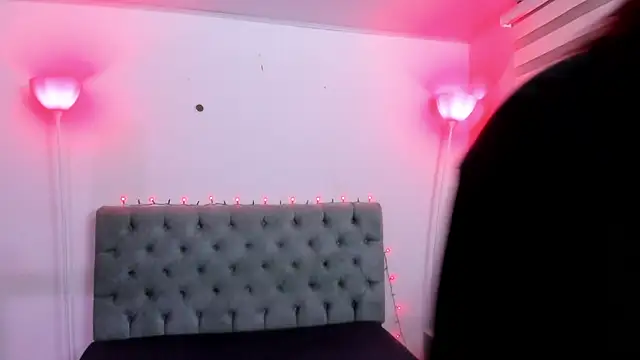 Snapshot of Camiila_Osorio chatting on 02-04-25, 03:44 Camiila Osorio online show from 02-04-25, 03:44