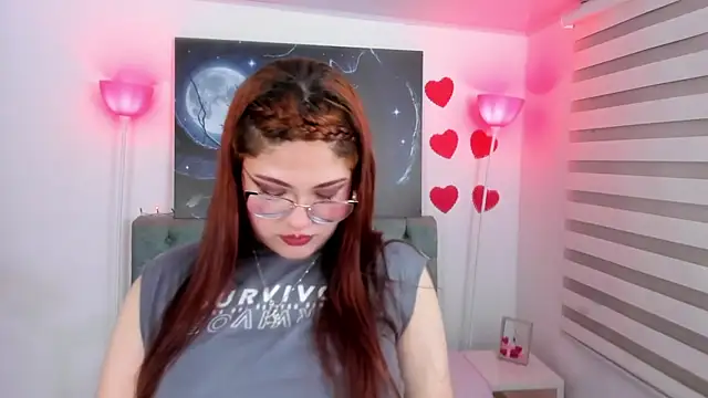 Snapshot of Camiila_Osorio chatting on 03-02-25, 03:56 Camiila Osorio online show from 03-02-25, 03:56