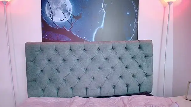 Snapshot of Camiila_Osorio chatting on 03-23-25, 06:47 Camiila Osorio online show from 03-23-25, 06:47