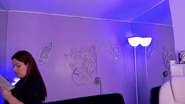 Camiila Osorio online show from 02-12-26, 07:42