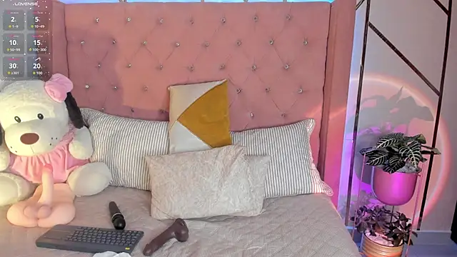 foxxxmegan online show from 02-13-25, 07:52