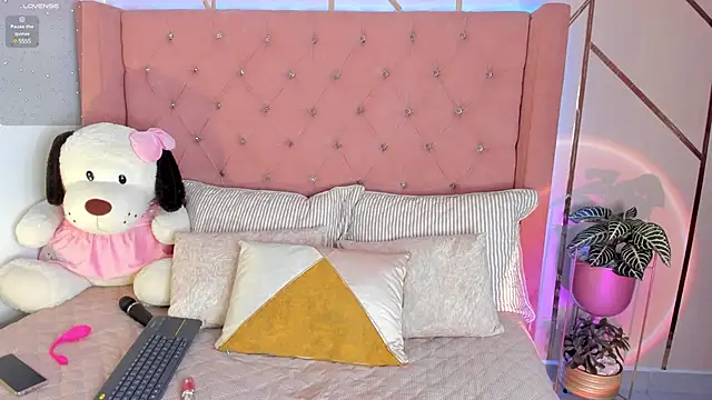 foxxxmegan online show from 02-20-25, 02:02