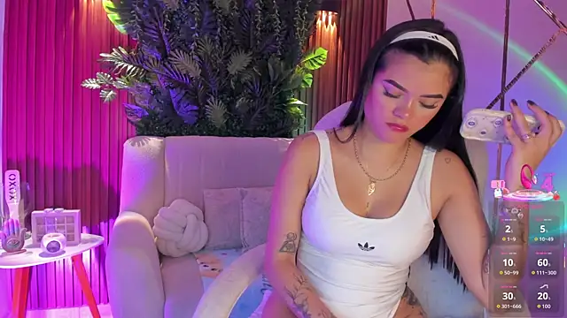 foxxxmegan online show from 11-19-25, 06:08