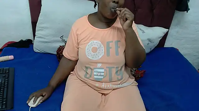 Thickchocolatex2 online show from 02-22-26, 05:00