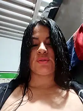 Snapshot of Linda_Lars chatting on 02-22-25, 04:07 Linda Lars online show from 02-22-25, 04:07