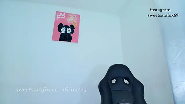 Snapshot of sweetsarasofia chatting on 02-16-25, 08:22 sweetsarasofia online show from 02-16-25, 08:22