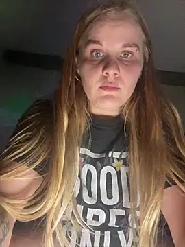 QueenBee2014 online show from 02-11-25, 02:25