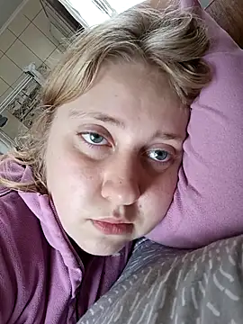 Snapshot of AnastasiaSky19 chatting on 10-02-25, 11:28 AnastasiaSky19 online show from 10-02-25, 11:28