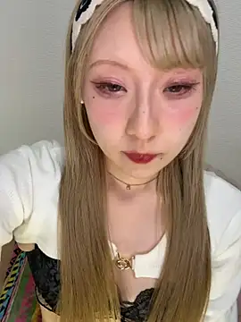 alice  1111 online show from 04-21-26, 12:44