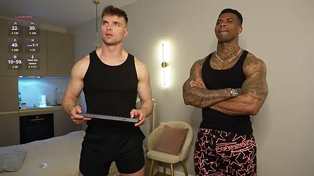 Nik Sharp online show from 04-12-26, 02:00