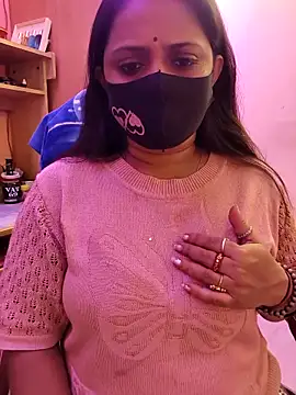 Snapshot of nisha_baby2 chatting on 11-25-25, 10:48 nisha baby2 online show from 11-25-25, 10:48