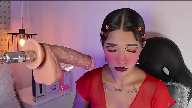 Snapshot of baby_naughty1_ chatting on 02-11-25, 01:41 baby naughty1 online show from 02-11-25, 01:41