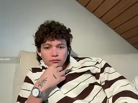 Snapshot of ccamilo-andress chatting on 09-26-25, 10:08 ccamilo-andress online show from 09-26-25, 10:08