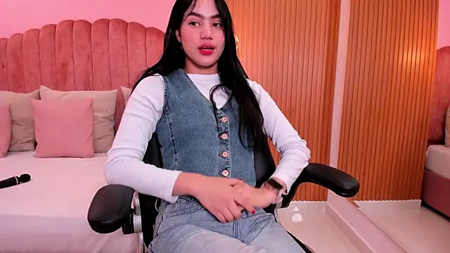 ariel jonees online show from 12-16-24, 05:00