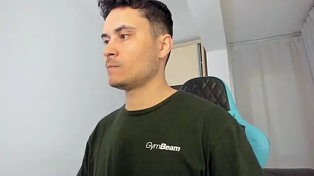 MatMalonne online show from 04-23-26, 04:03