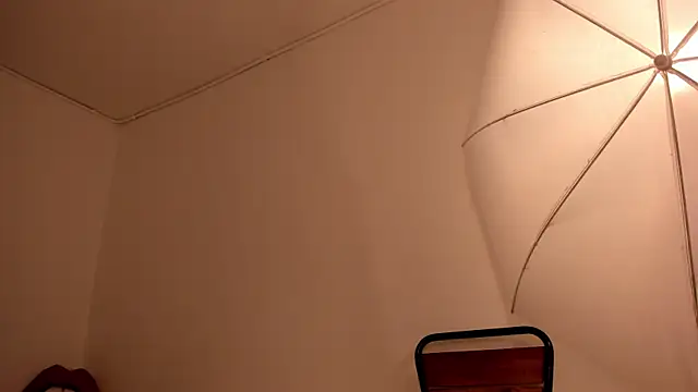 cloehonney online show from 10-06-25, 07:22