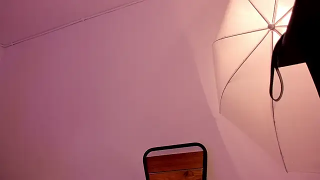 cloehonney online show from 11-09-25, 10:35