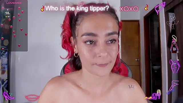 Snapshot of serafelle chatting on 12-02-24, 01:58 serafelle online show from 12-02-24, 01:58