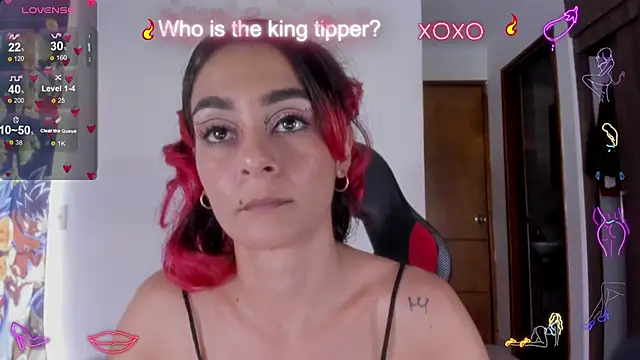 Snapshot of serafelle chatting on 12-02-24, 08:55 serafelle online show from 12-02-24, 08:55