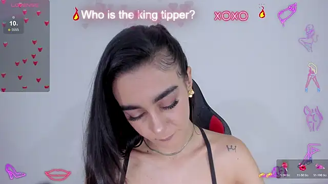 Snapshot of serafelle chatting on 11-28-25, 10:12 serafelle online show from 11-28-25, 10:12