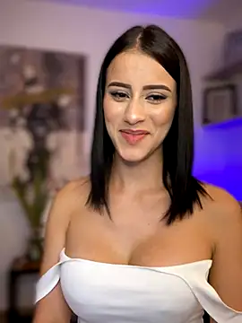 Snapshot of SarahhSmitth1 chatting on 12-05-24, 02:53 SarahhSmitth1 online show from 12-05-24, 02:53