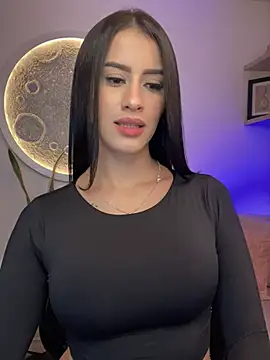 Snapshot of SarahhSmitth1 chatting on 03-13-25, 10:43 SarahhSmitth1 online show from 03-13-25, 10:43