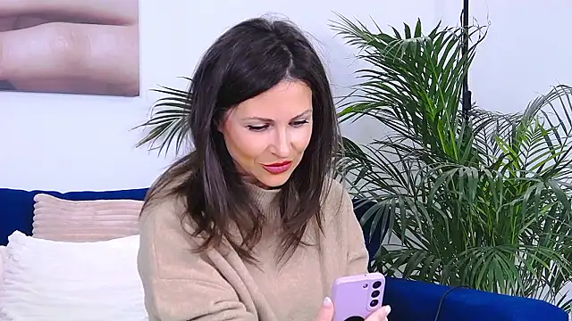 AmelieKeys online show from 02-01-26, 03:49