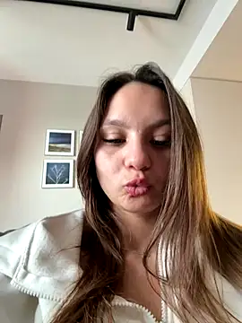 sweety secret  online show from 10-06-25, 10:34