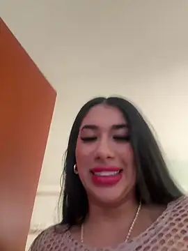 kiim taaylor online show from 02-21-25, 02:59