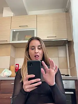 Snapshot of Daisyforyou chatting on 12-13-24, 12:17 Daisyforyou online show from 12-13-24, 12:17