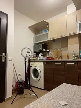 Snapshot of Daisyforyou chatting on 12-21-24, 04:52 Daisyforyou online show from 12-21-24, 04:52