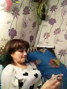 Snapshot of SweetLeila40 chatting on 01-21-25, 01:54 SweetLeila40 online show from 01-21-25, 01:54