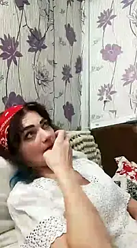 Snapshot of SweetLeila40 chatting on 01-30-25, 12:18 SweetLeila40 online show from 01-30-25, 12:18