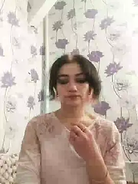 Snapshot of SweetLeila40 chatting on 03-14-25, 12:54 SweetLeila40 online show from 03-14-25, 12:54