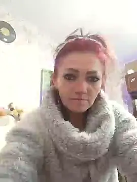 SweetLeila40 online show from 04-07-26, 05:41