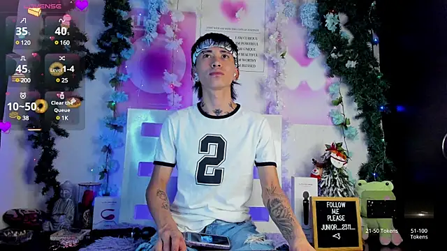 Snapshot of juniior_2311_ chatting on 01-16-25, 10:02 juniior 2311  online show from 01-16-25, 10:02