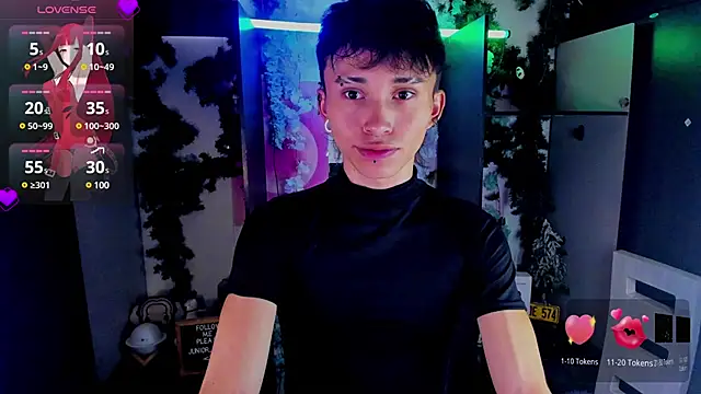 Snapshot of juniior_2311_ chatting on 02-20-25, 09:09 juniior 2311  online show from 02-20-25, 09:09