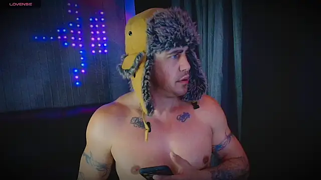 DamienSliick online show from 04-28-26, 03:33