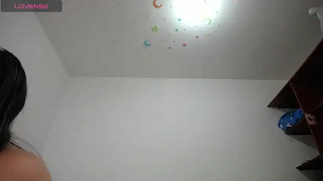 Laila Laly online show from 12-23-24, 01:24