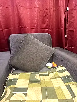 Hot Urvi online show from 03-06-25, 01:03