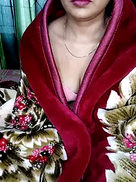 Snapshot of MUMTAJ-1 chatting on 12-11-24, 08:58 MUMTAJ-1 online show from 12-11-24, 08:58