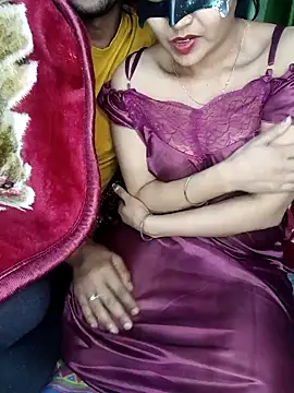 Snapshot of MUMTAJ-1 chatting on 12-17-24, 01:07 MUMTAJ-1 online show from 12-17-24, 01:07