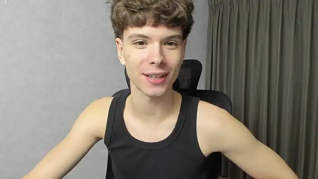 Snapshot of calvin_love_you chatting on 02-28-26, 05:14 calvin love you online show from 02-28-26, 05:14