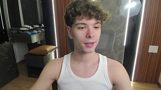 calvin love you online show from 07-28-26, 03:08